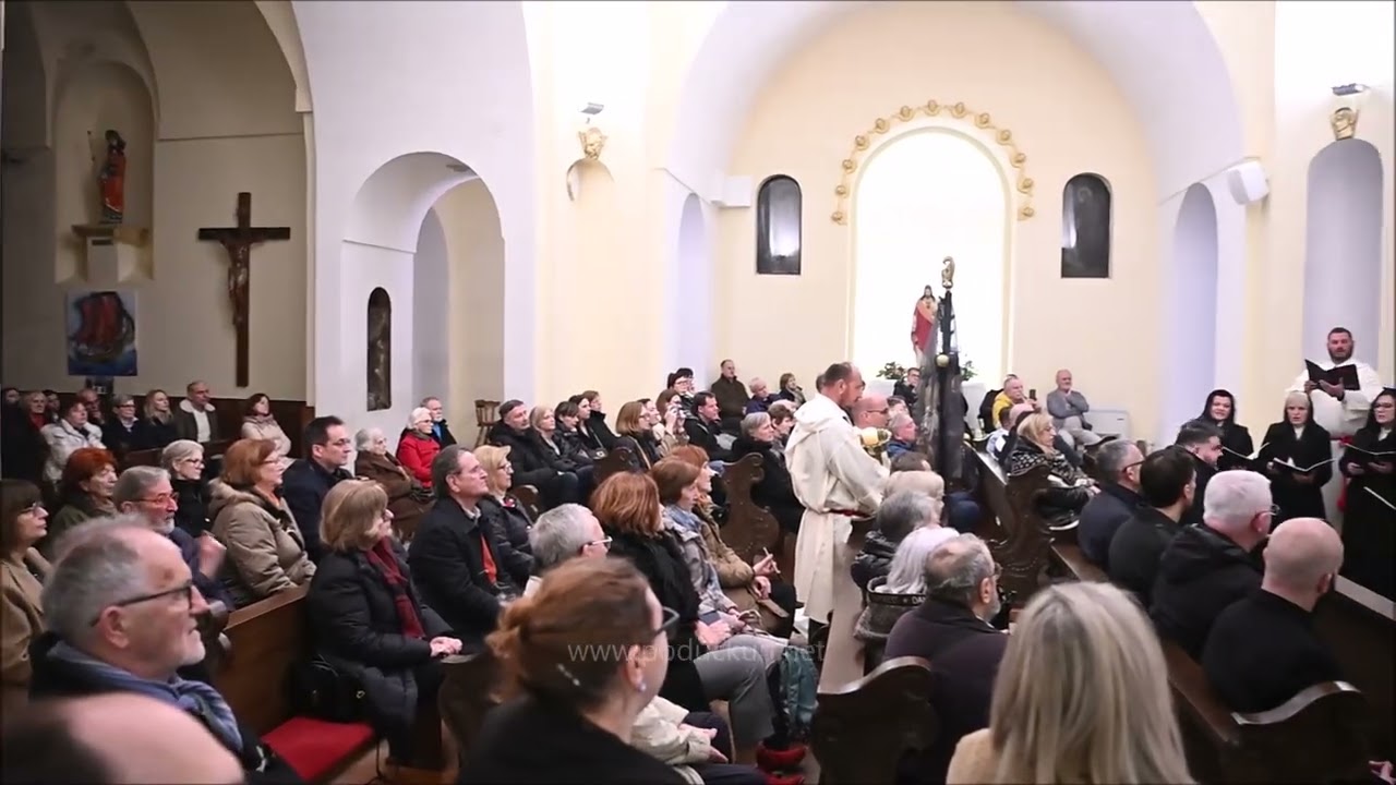 Zbor sv. Cecilije iz Jelse u Opatiji predstavio napjeve povezane s procesijom „Za Križen“