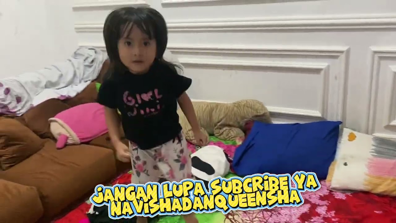 Main loncat-loncatan dan guling depan