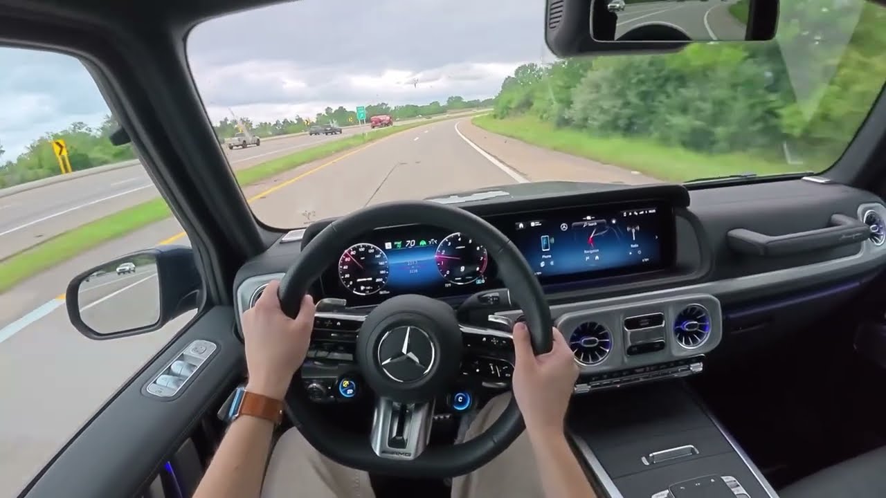 2025 Mercedes AMG G63 Solo Highway Driving