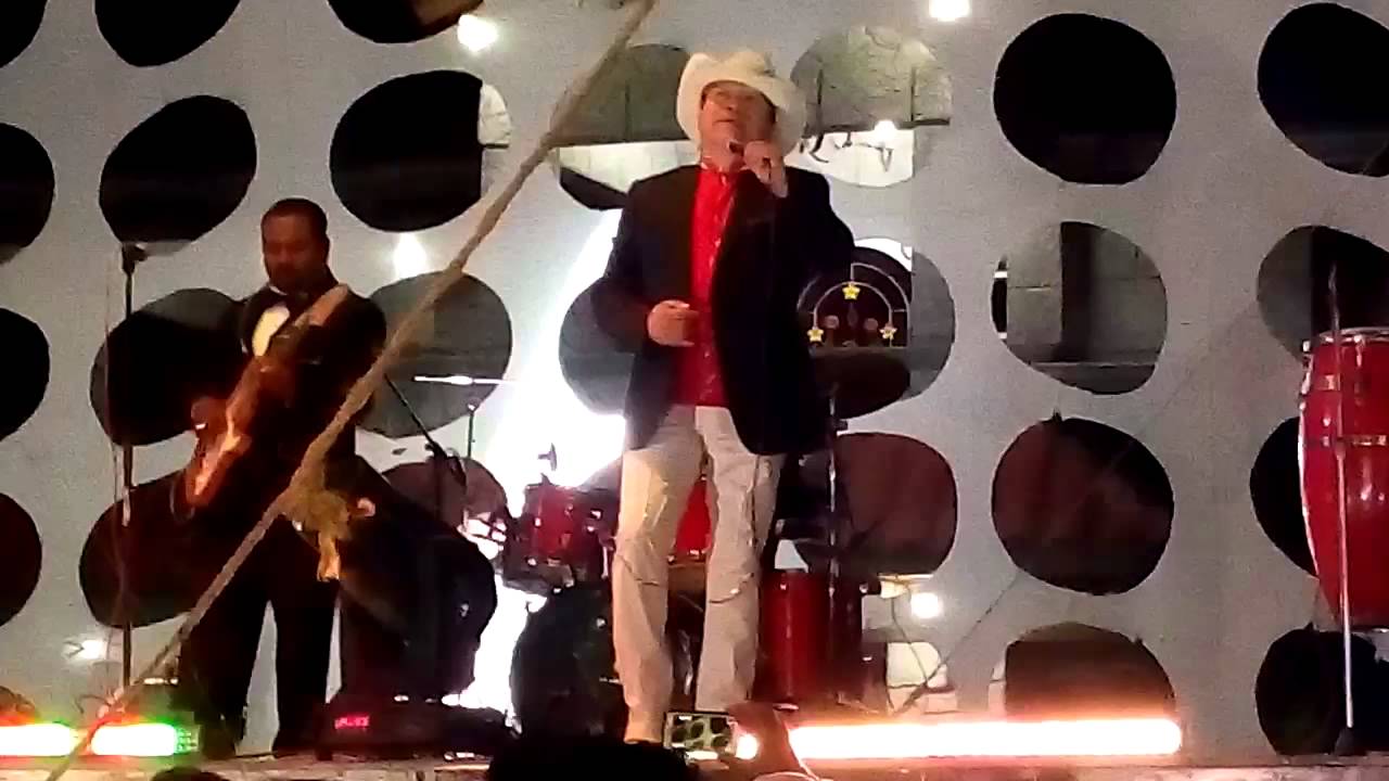 Tommy Ramirez y Sus Sonorritmicos en San Bartolo del Llano Ixtlahuaca Mexico  09/01/2016