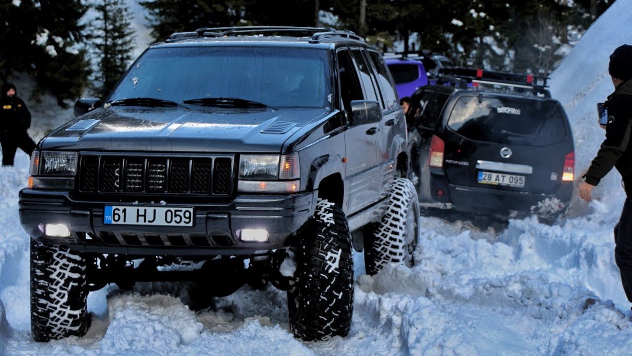 Jeep Cherokee 5.9 V8 320 PS 🏆🏆35
