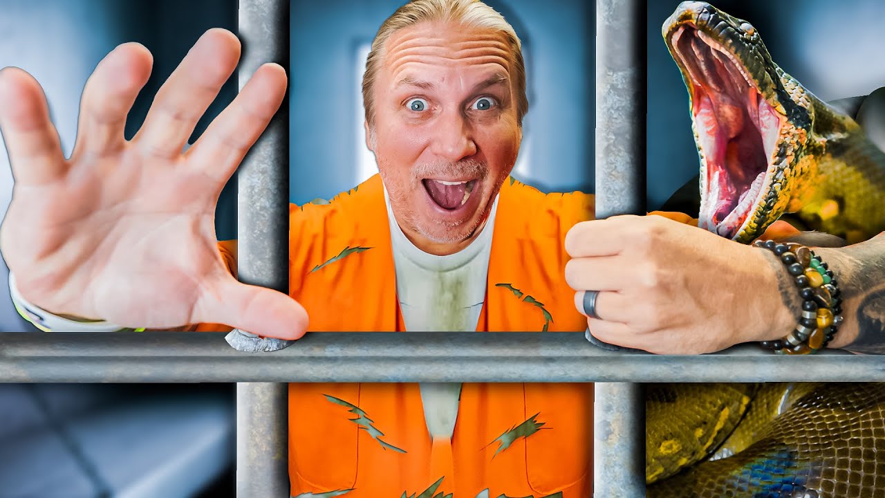 Locked In A Cage With A Giant Hungry Snake!