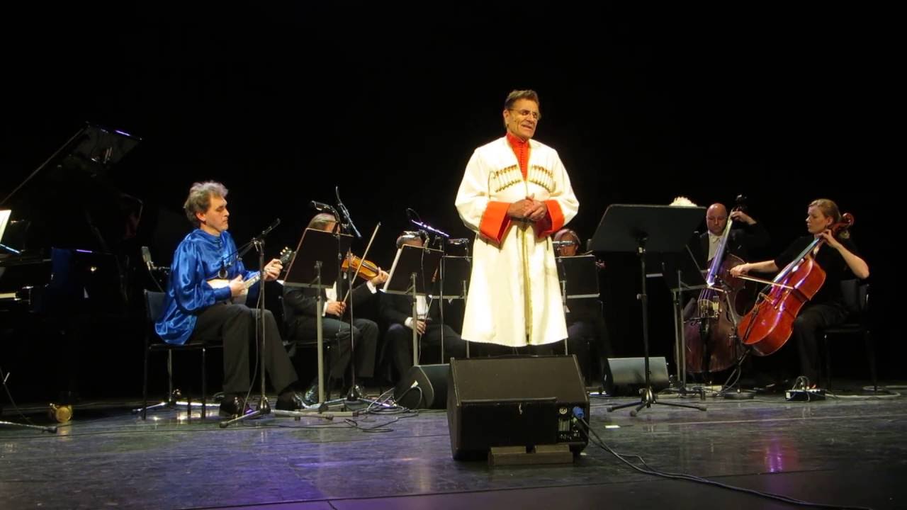 Viktor Klimenko - Uralin pihlaja