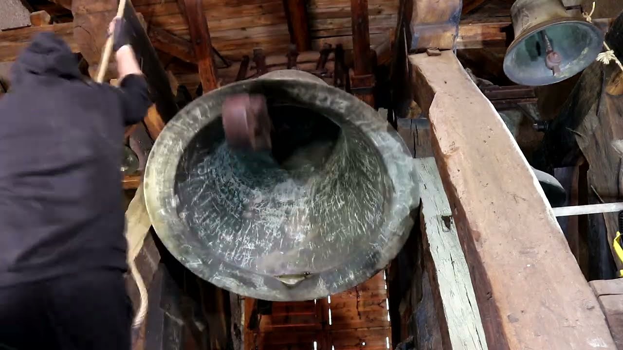 Smolník (SK), kostol sv. Kataríny Alexandrijskej / zvonica (kampanila) - zvony