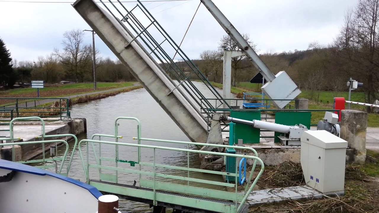 Gudmont pont automatique securise par VNF