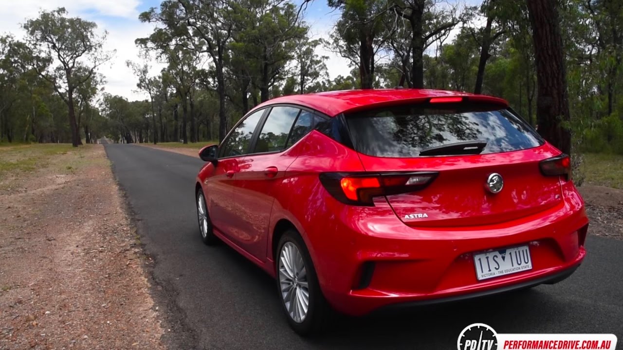 2017 Holden Astra R (1.4T) 0-100km/h & engine sound
