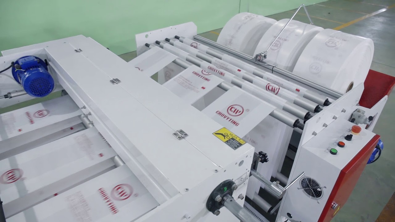 CW 1400FB - Tam Otomatik Uçan Bıçaklı Alt Kaynak Poşet Kesim Makinası