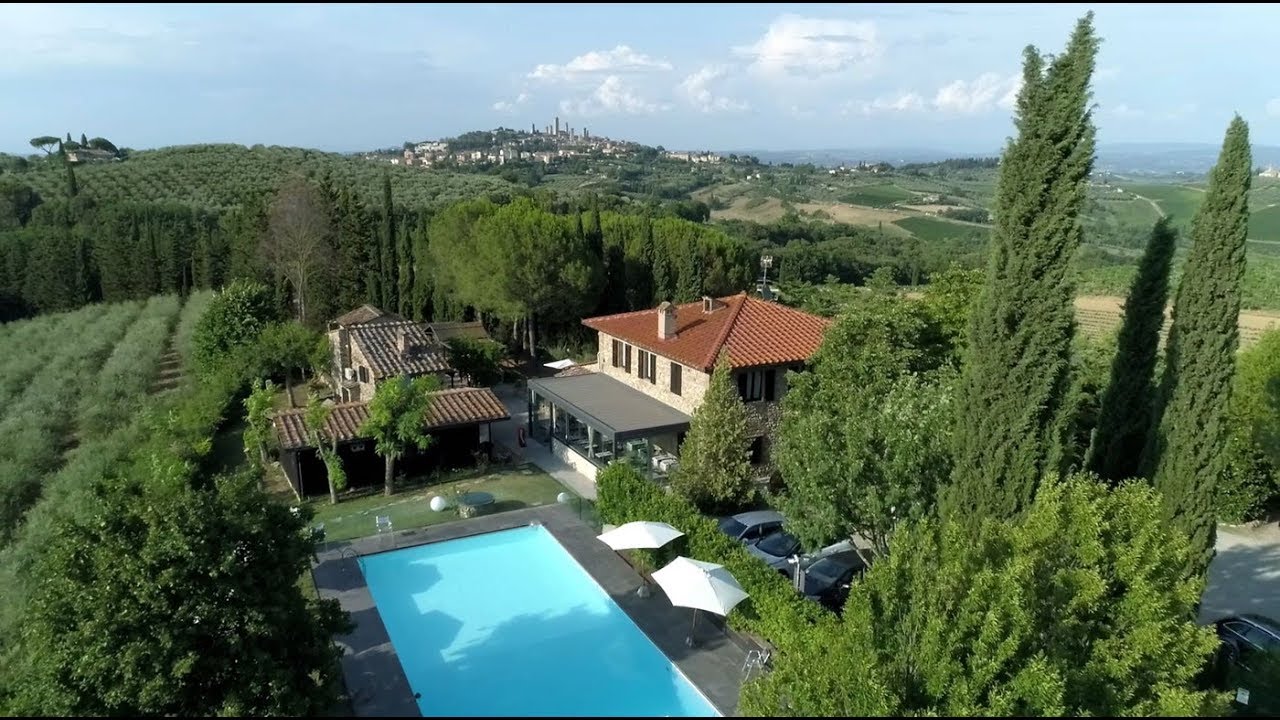 Agriturismo Casanova di Pescille  Farmhouse San Gimignano, Tuscany