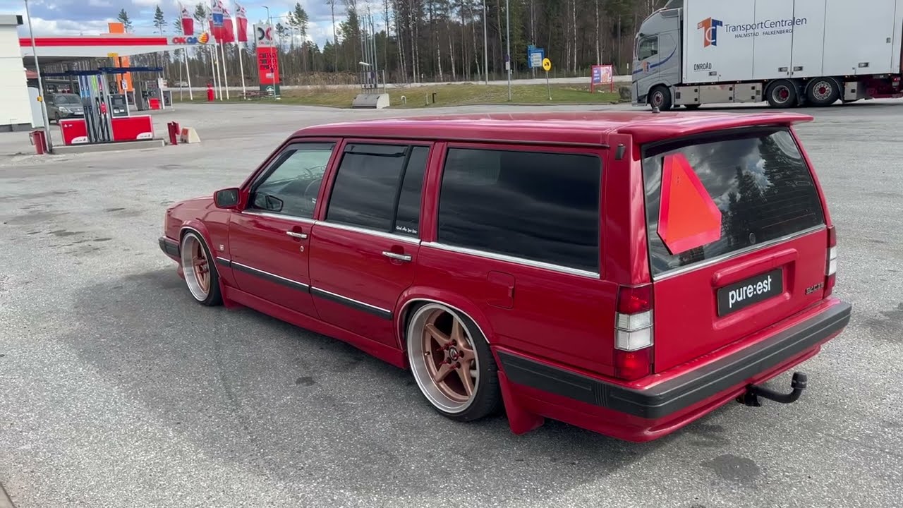 Volvo 945 D24tic