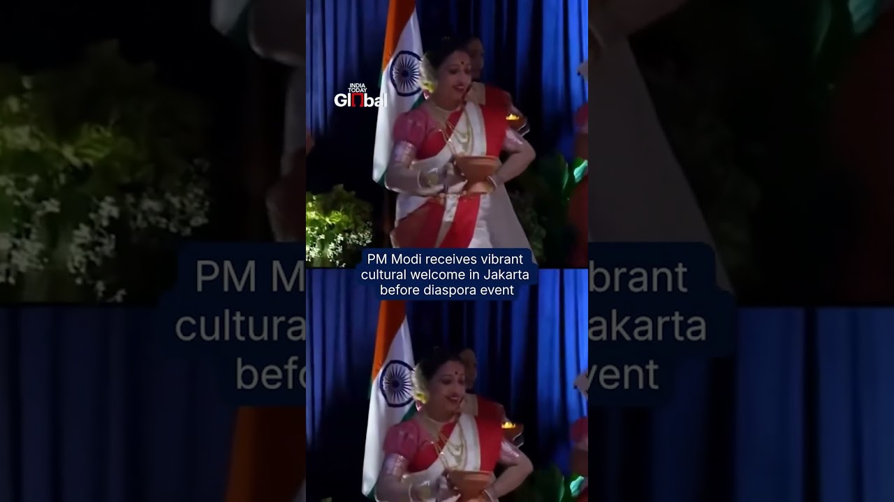 PM Modi Gets Grand Cultural Welcome by Indian Diaspora During Jakarta Visit