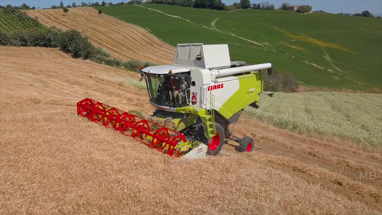 CLAAS TUCANO 430 MONTANA 4