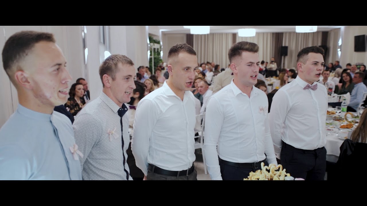 Оце так заспівали - гості подарували нареченим пісню