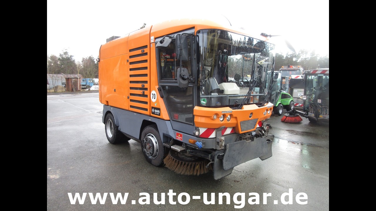 Ravo 580 Euro 5 2-Besen 50km/h Kehrmaschine Straßenreiniger www.auto-ungar.de