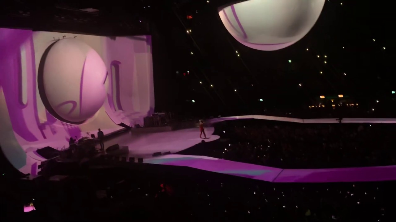 Ariana Grande: No Tears Left To Cry Live - Sweetener World Tour Amsterdam - August 23th 2019