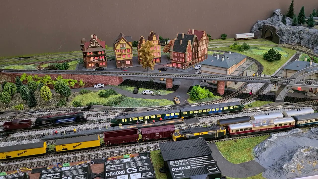 N spoor modelbaan Jo van der Velpen
