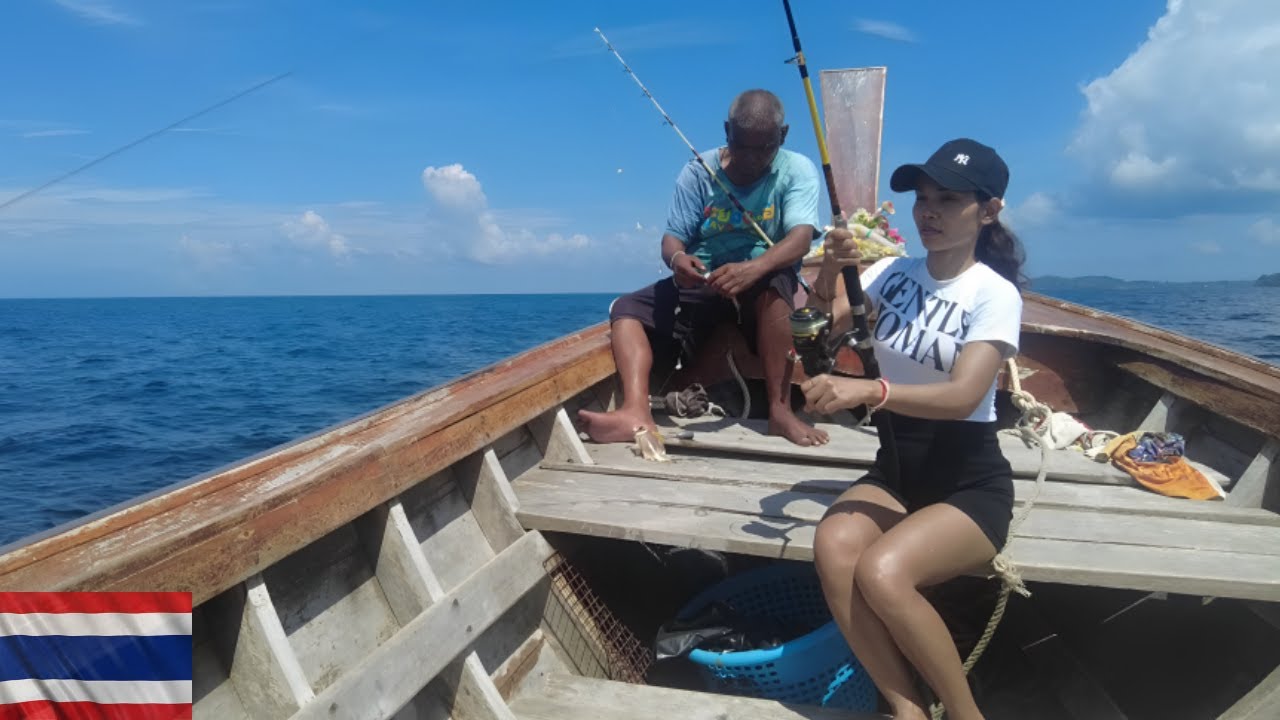 Going Fishing With The Locals In Koh Lipe!