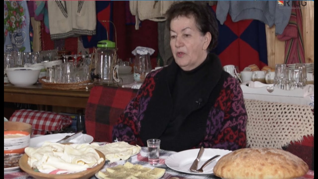LISNATI SIR IZ KOLASINA- SVE PRODA PREKO INTERNETA