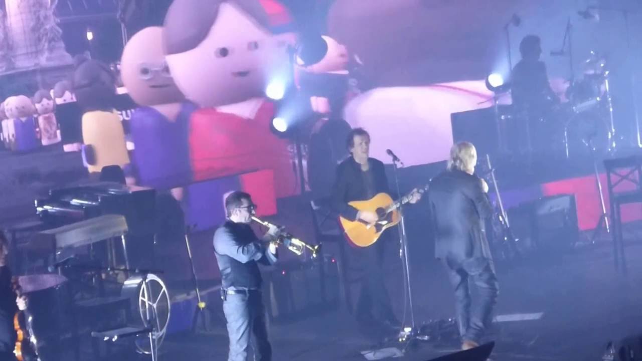 RENAUD-J AI EMBRASSE UN FLIC  MERCREDI 01 MARS 2017, ZENITH DE LILLE -PHENIX TOUR