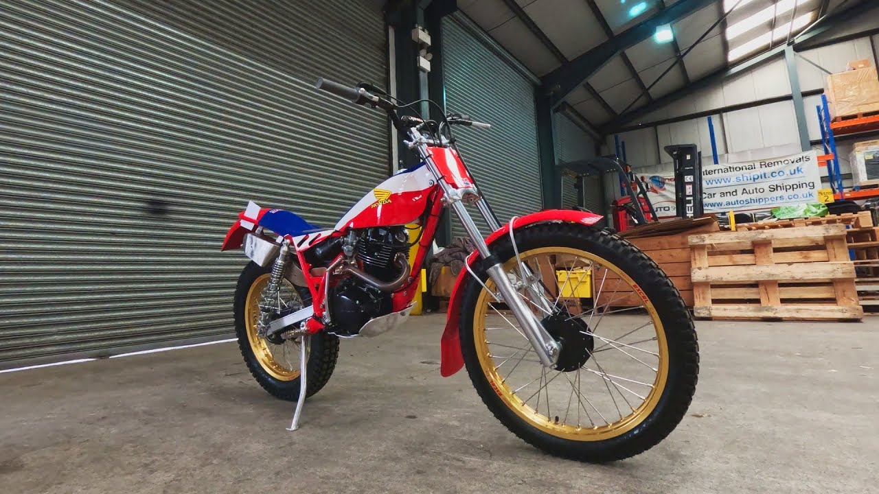 Pristine Honda RS200T: How We Crate & Ship This Classic Dirt Bike!