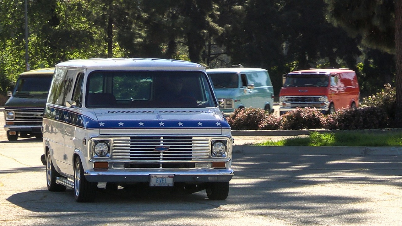 National Boogie Van Day 2026 Van Show - Drive-Ins