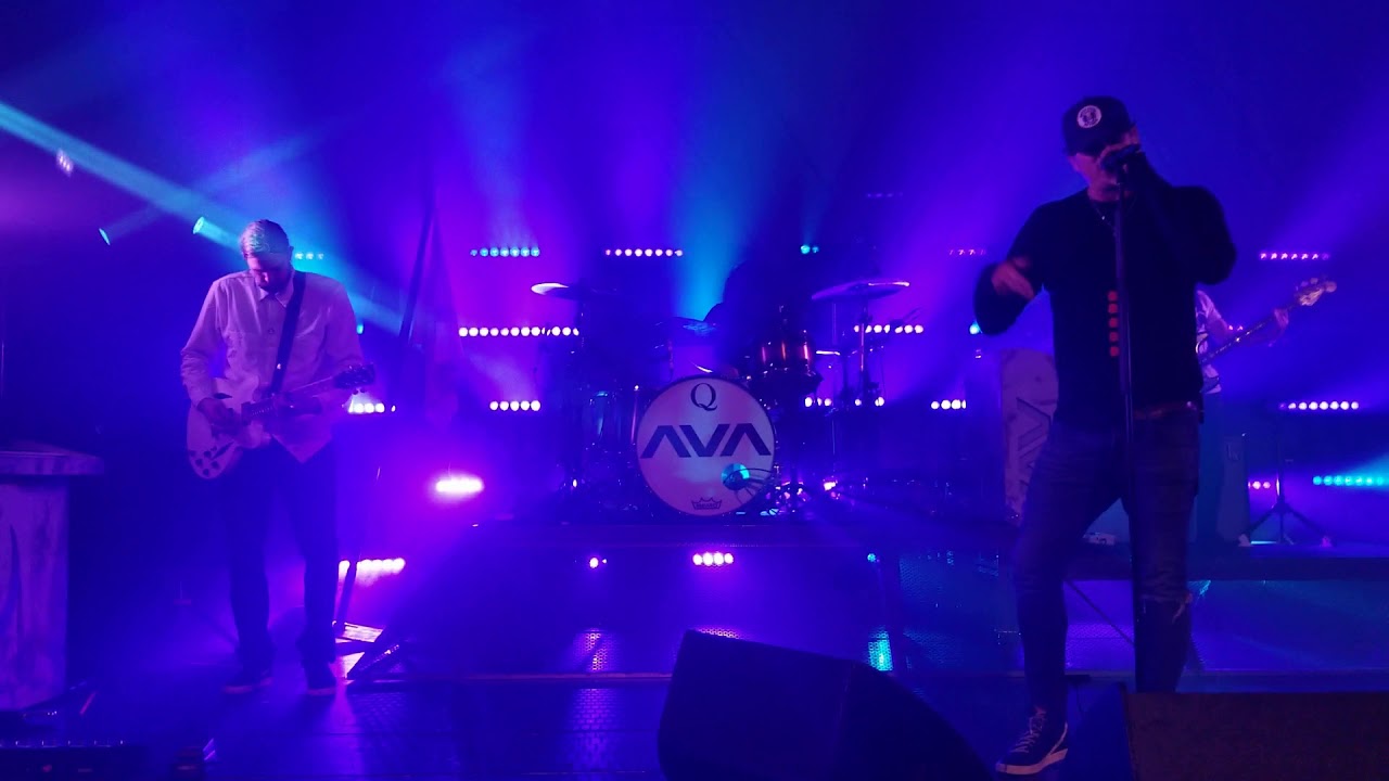 ANGELS AND AIRWAVES - DO IT FOR ME NOW - 