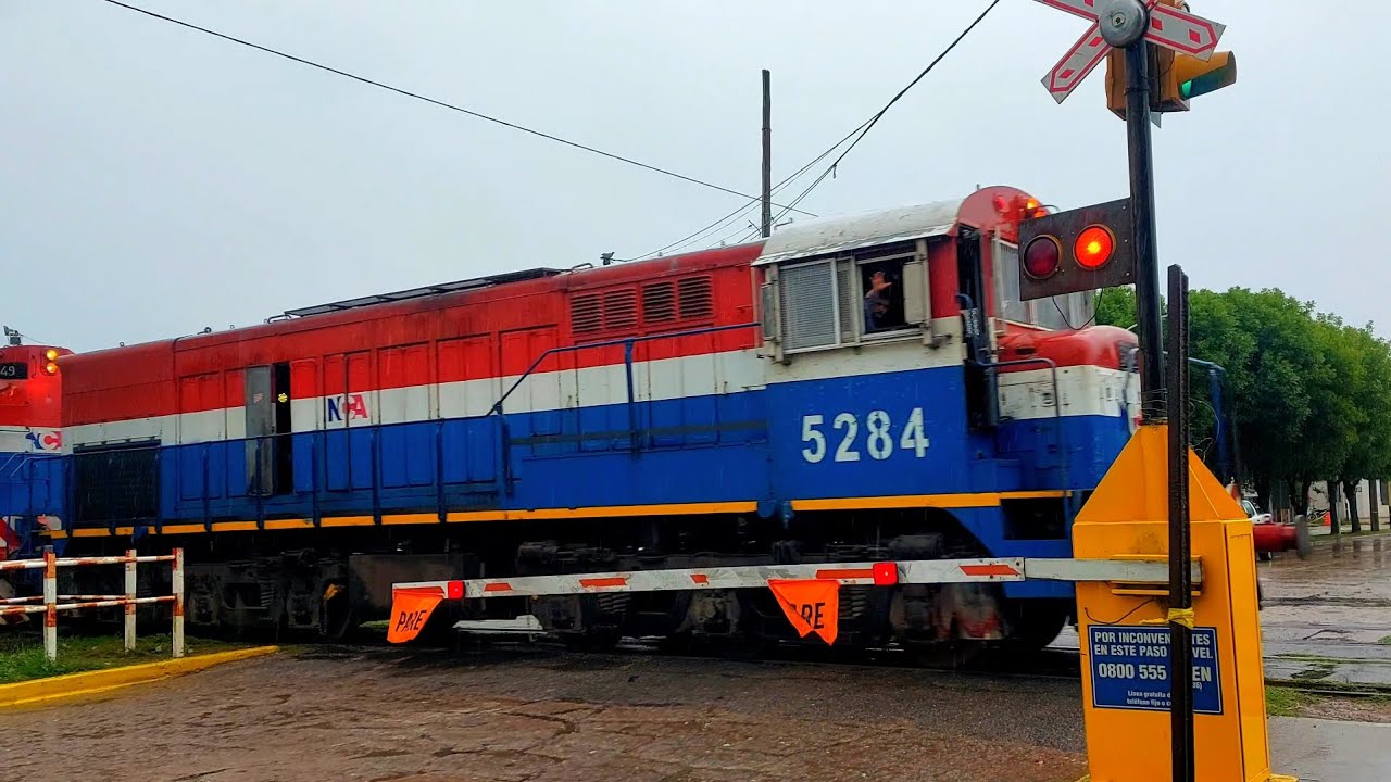 [4K] Tren cargado de NCA con destino a Rosario pasando por Marcos Juárez!!!!!!