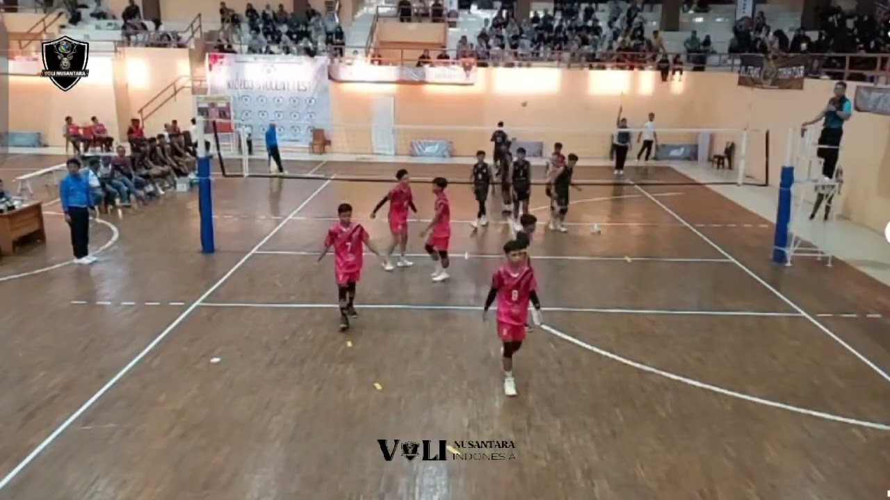 DETIK-DETIK GRAND FINAL SELEBRASI BERLEBIHAN HAMPIR RUSUH( SMANSA LONG IKIS VS SMANSA KUARO 3-2)
