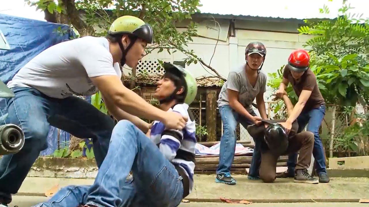 Cảnh sát CẢI TRANG đón lõng nhóm giang hồ đang vận chuyển CHẤT BÍ ẨN | Phim Hình Sự 2026