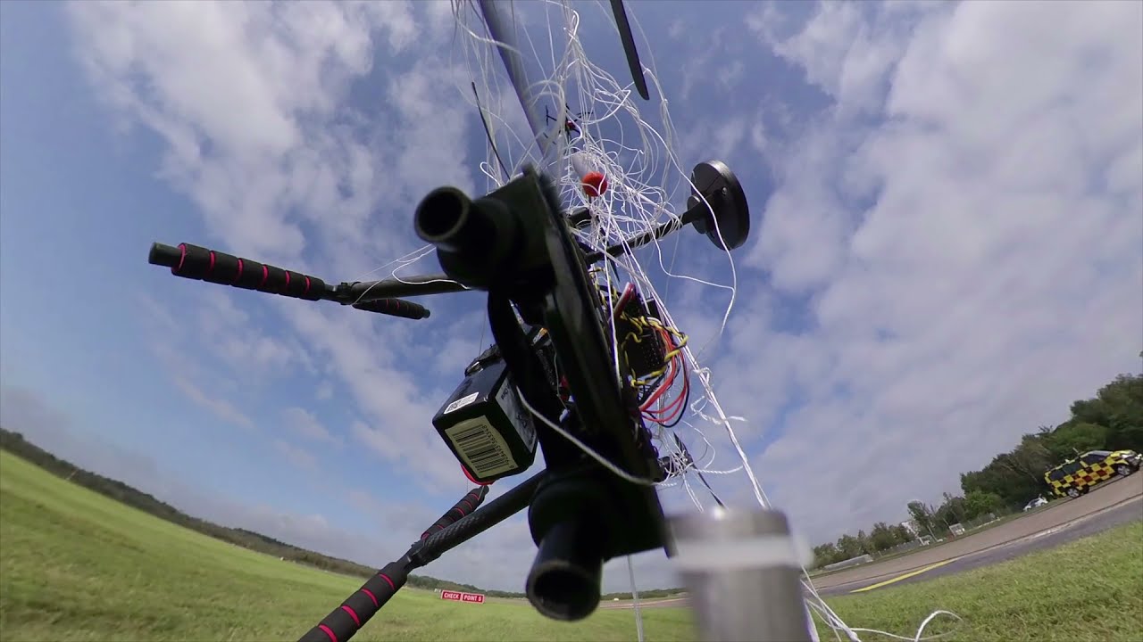 Project FALKE: Successful interception of illegally flying drones at Hamburg Airport