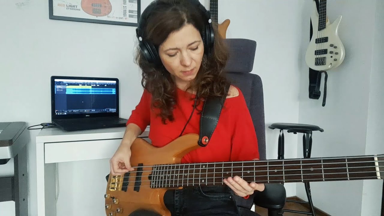 Black Pumas - Colors (Live session) Bass Cover