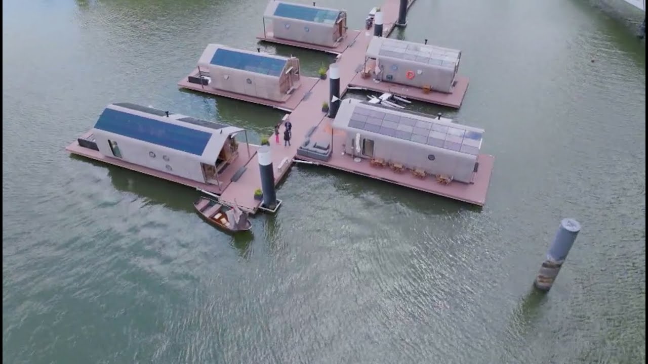 TV5 Broadcast mini documentary about Rotterdam and our Wikkelboats