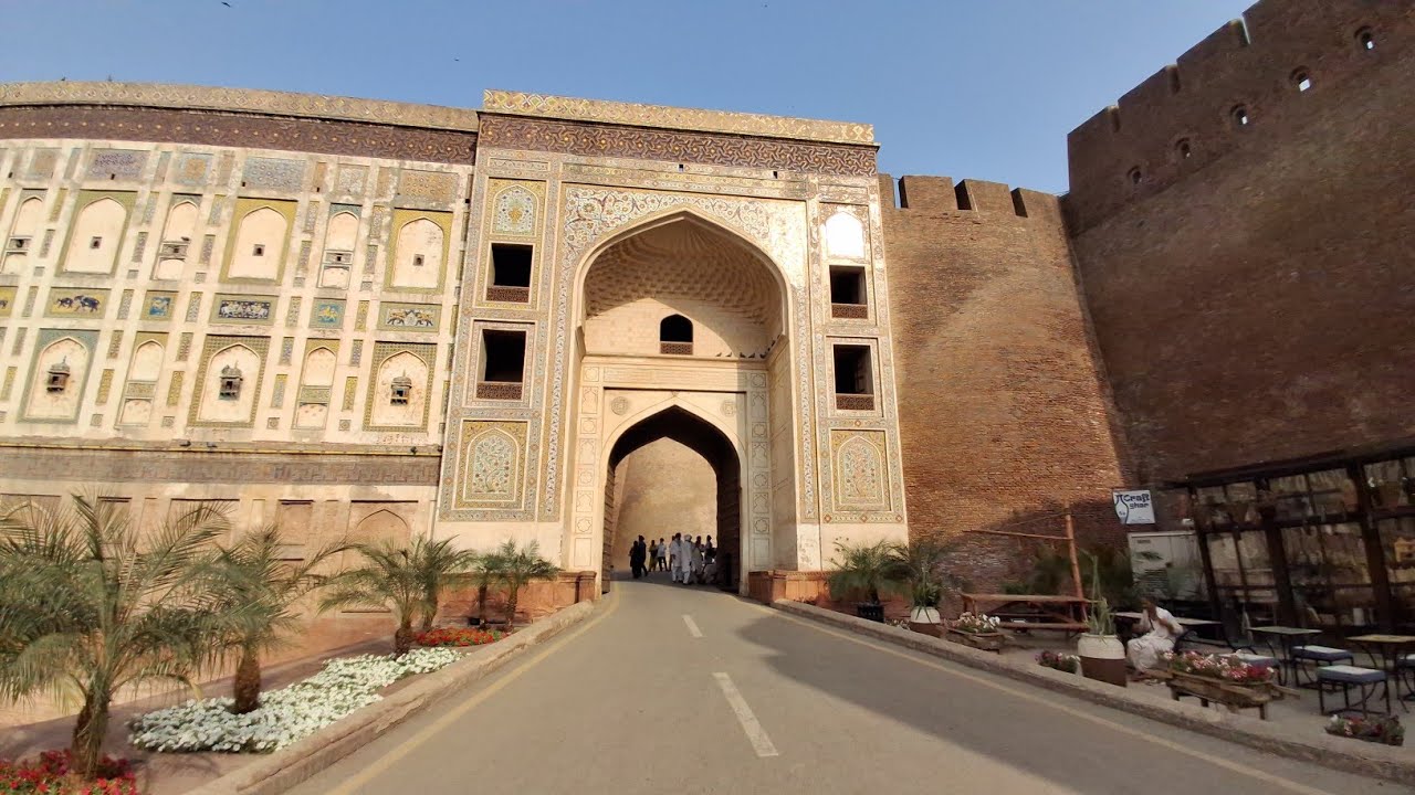 Sheesh Mahal Lahore | शीश महल | Shahjahan Mumtaz | Explore | Historical | #sheeshmahal #lahore