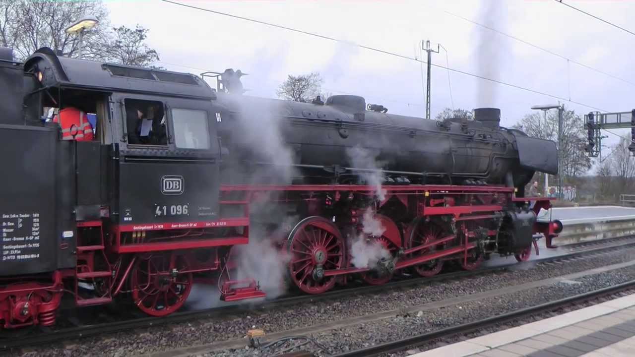Dampflok 41 096 am 1.12. 2013 von Celle nach Wittingen
