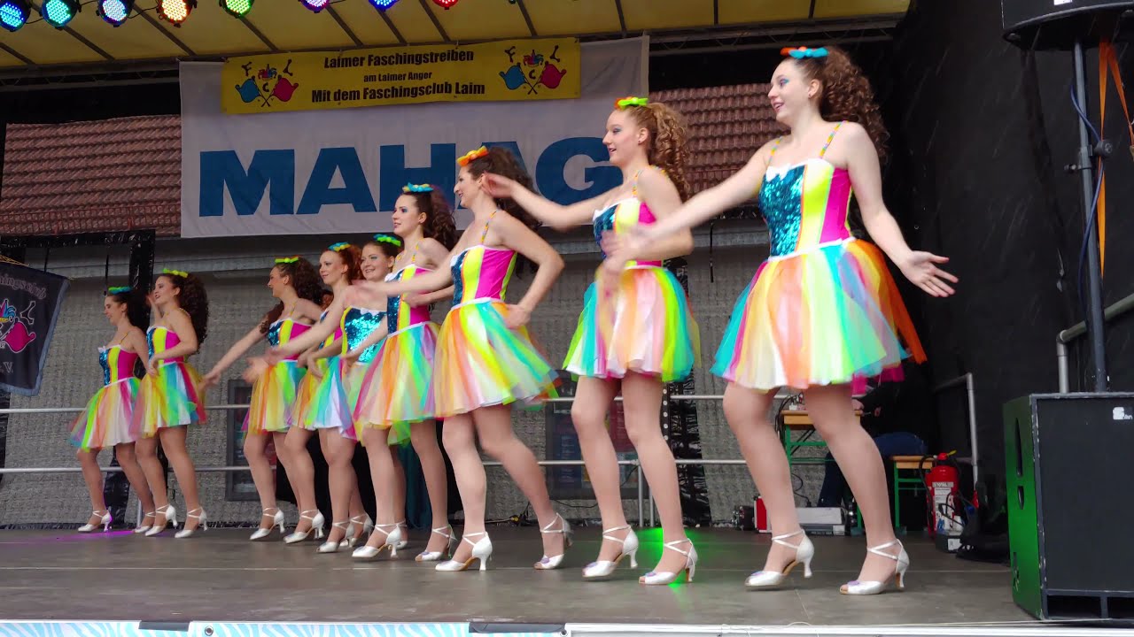 Carnaval dance show