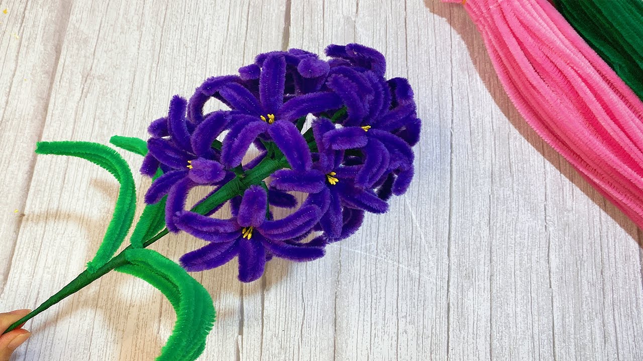 DIY Flower with Pipe Cleaners: How to Make Hyacinth Flowers with Chenille Wires - DIY Pipe Cleaner