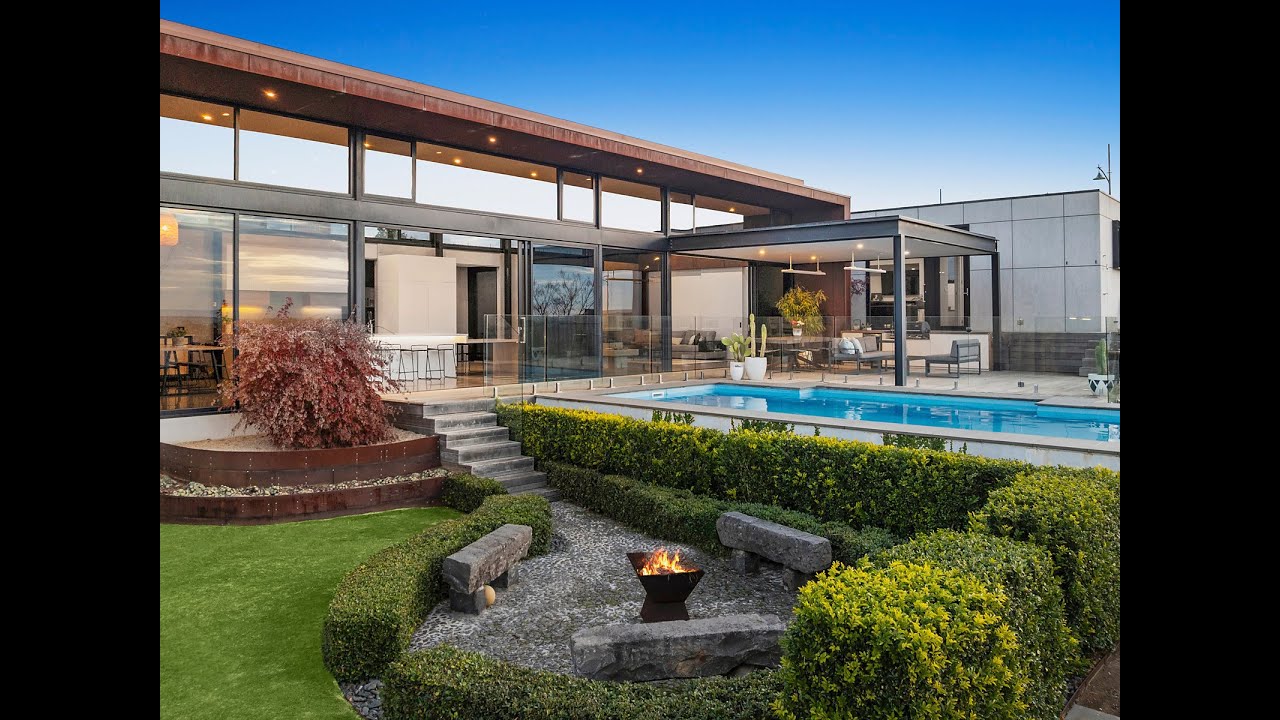 72 Stoneleigh Crescent, Highton