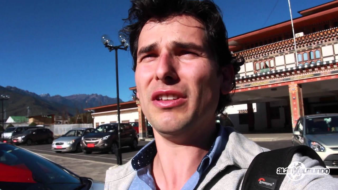 El país donde pintan enormes penes en las casas - Bután #1