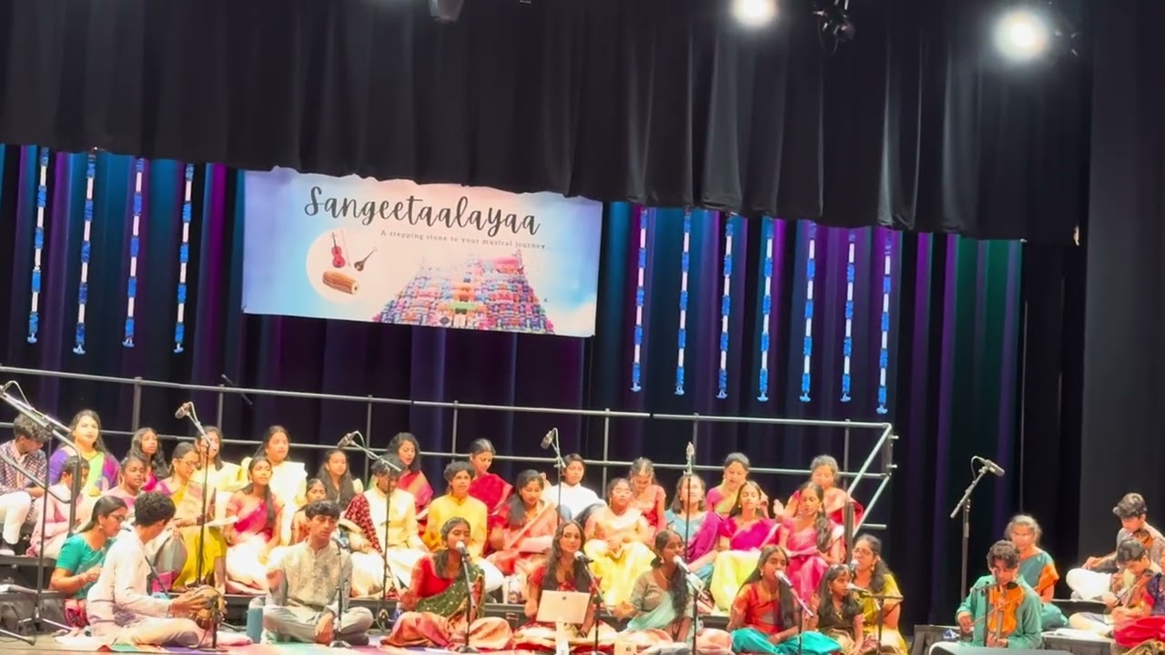 Varnam Amma Aanandhadayini
