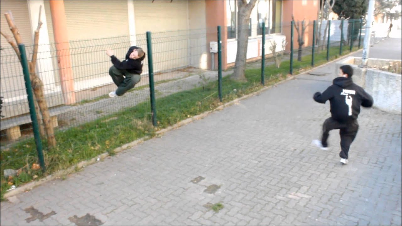 Bonus #15 Parkour13sang40 - 1 Aprem de Parkour à Istres (17.01.12)