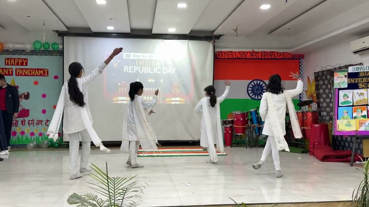 26 january my girl’s performance 🎭 #tosty #republicday #26january #song #danceperformance 