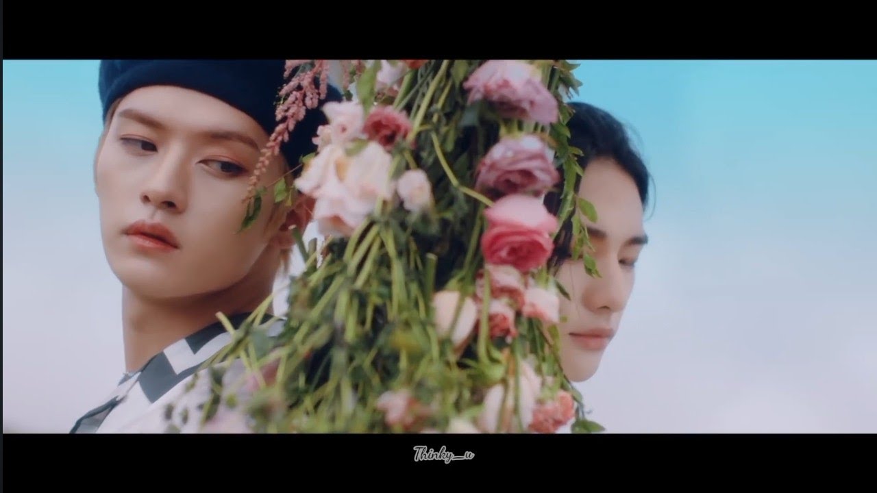 Holiday - Straykids (FMV)