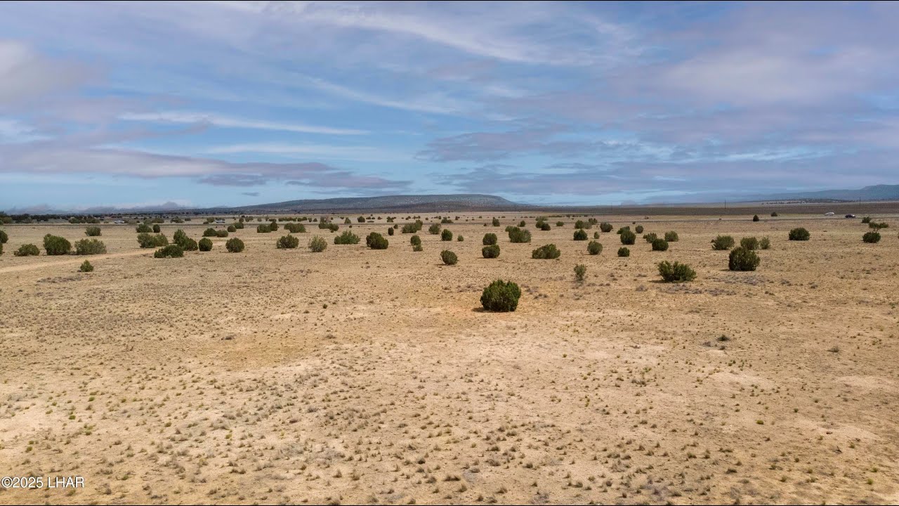 Tour video of listing at 53236 N Saddlerock Dr, Seligman, AZ 86337 - Residential for sale