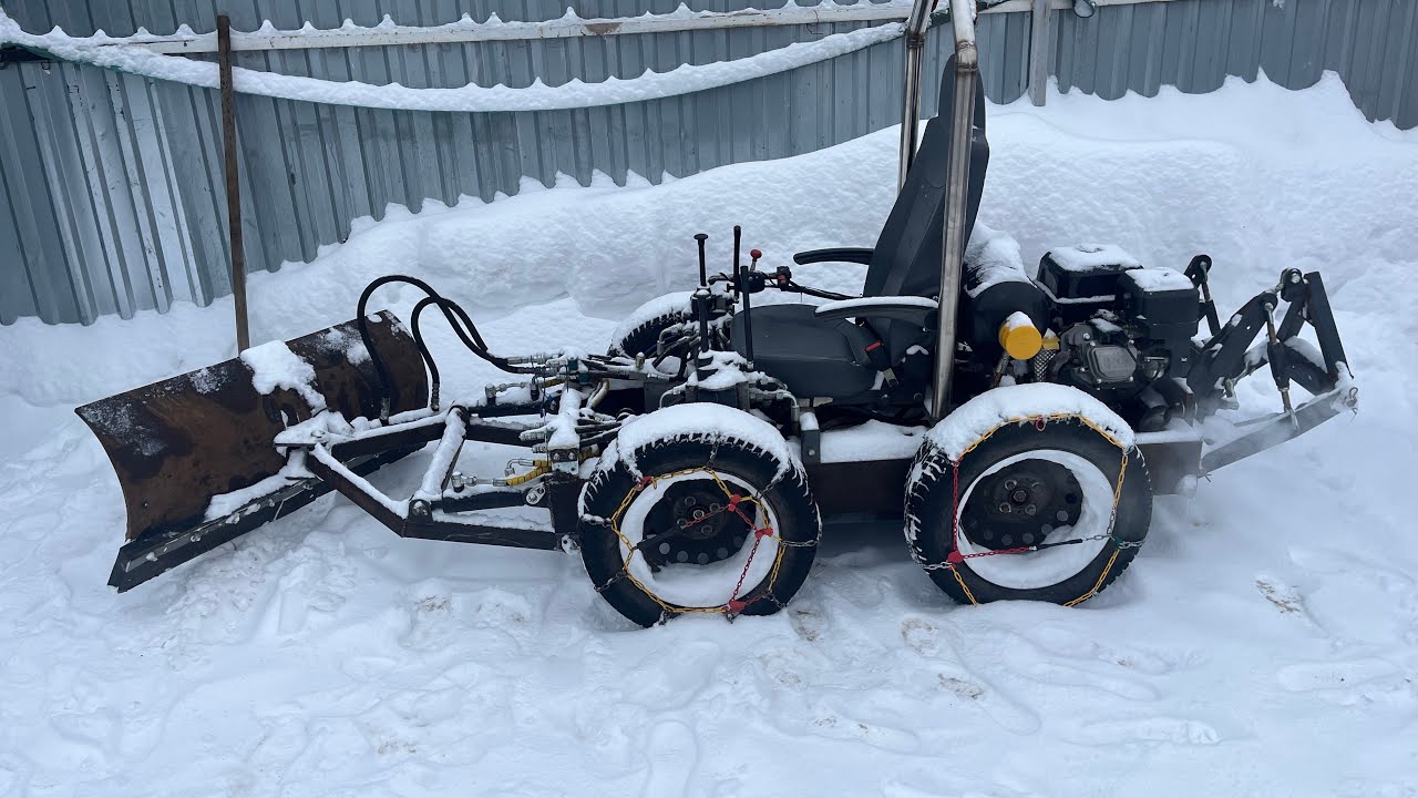 Гидравлический отвал на мини трактор Чебураш 