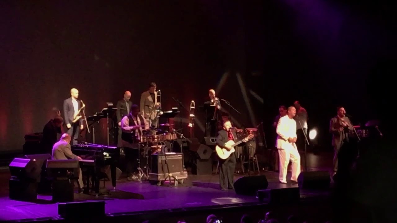 Eddie Palmieri canta 
