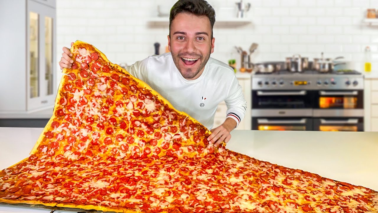 Dünyanın En Büyük Pizza Dilimini Yedim 🍕