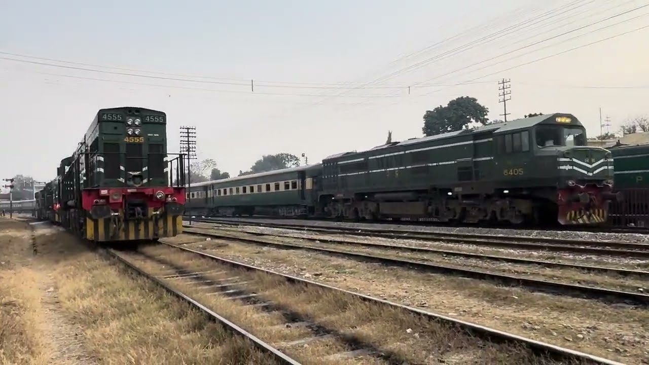 Last train of 2025 Rehman Baba Express leaving from Rawalpindi railway station under last sun 