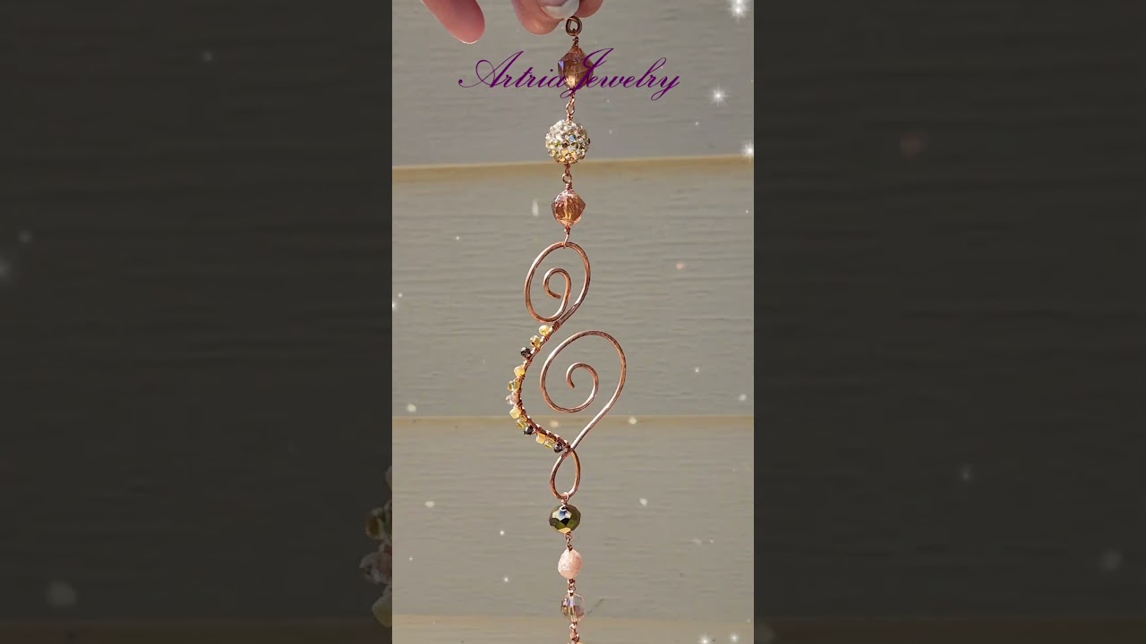 Upcycled Wire Suncatcher You Can Make And Sell This Summer, Boho Decor #suncatcher #diy #wirewrap