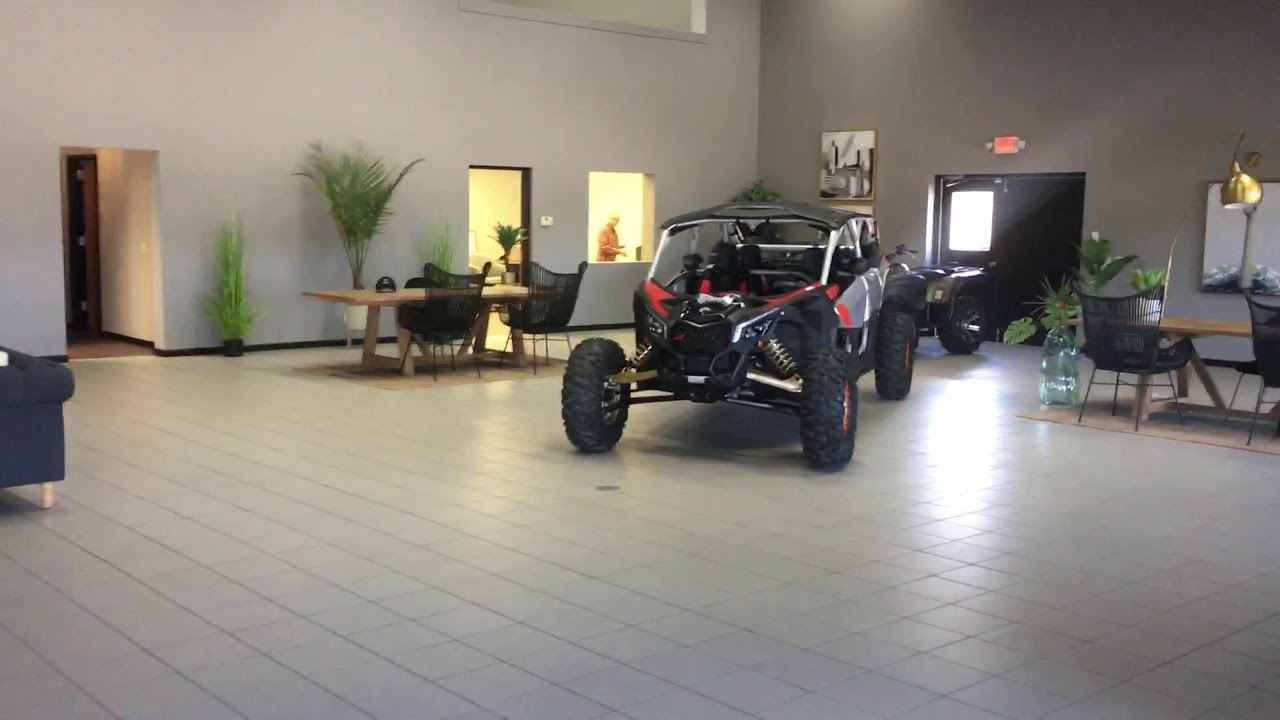 Experience Comodo Motors