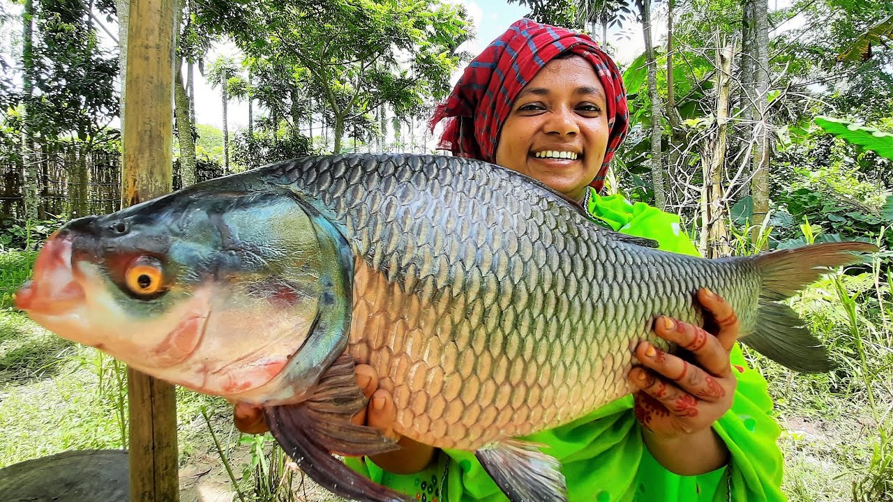 delicious grilled fish dishes of people I  Delicious Fish Baked in Mud I Cooking Catla Fish Recipe