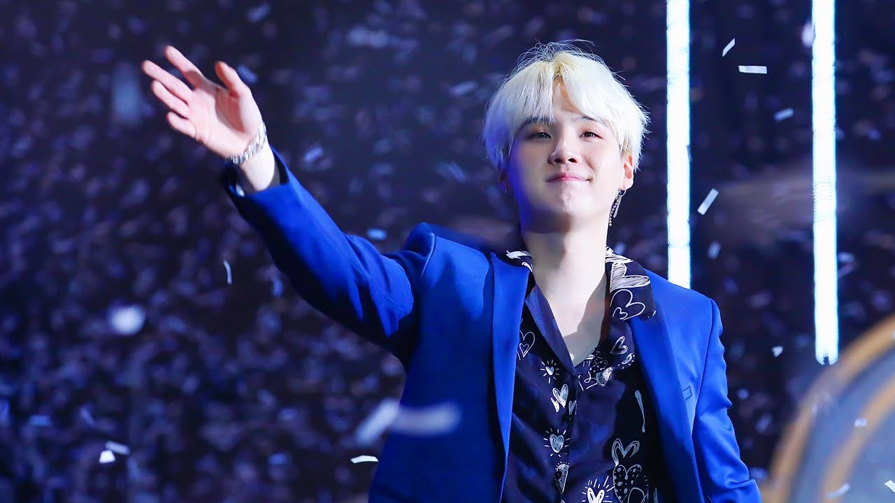 [4K] 180111 Golden Disk Awards - 대상의 순간 SUGA FOCUS